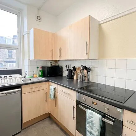 Image 5 - Crookesmoor Road, Sheffield, S10 1BG, United Kingdom - Apartment for rent