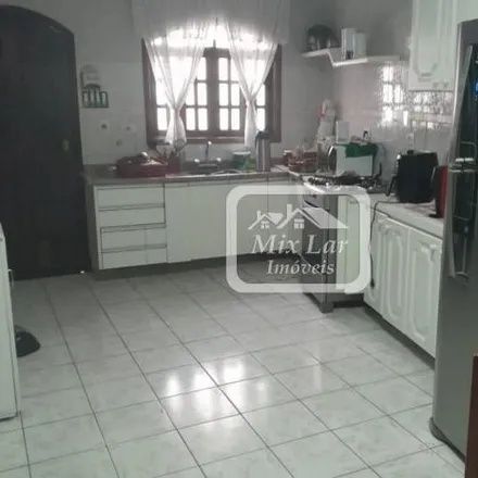 Rent this 3 bed house on Rua Joaquim Jacinto in Jardim Bela Vista, Osasco - SP