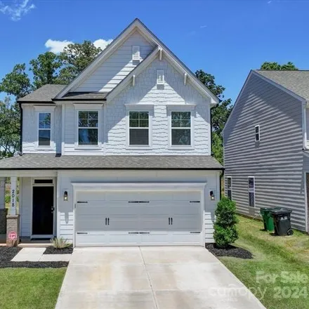 Buy this 3 bed house on 2018 Blue Pond Road in Matthews, NC 28105