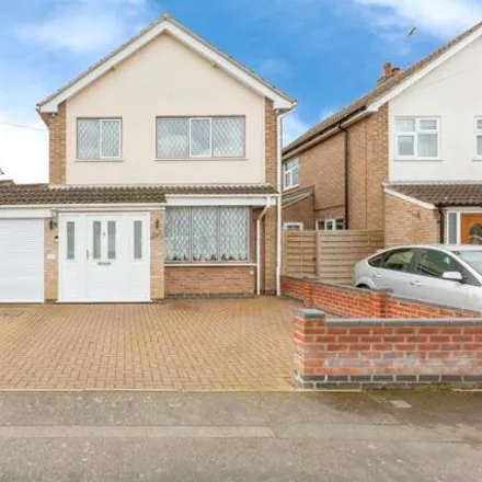 Buy this 3 bed house on Lichfield Drive in Whetstone, LE8 4AS