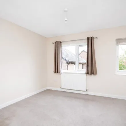 Image 2 - Harvest Close, Winchester, SO22 4DW, United Kingdom - Apartment for rent