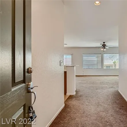 Image 4 - 7624 Island Rail Drive, North Las Vegas, NV 89084, USA - House for rent