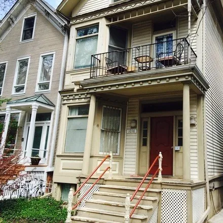 Rent this 2 bed house on 1038 West Montana Street in Chicago, IL 60614