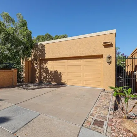 Buy this 3 bed house on 10633 North 9th Street in Phoenix, AZ 85020