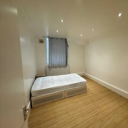 Image 7 - Upton Heights, 214 Ham Park Road, London, E7 9NP, United Kingdom - Apartment for rent