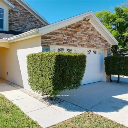 Buy this 4 bed house on 2596 Franklin Avenue in Fairview Shores, Winter Park