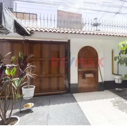Image 2 - Calle Málaga 13, La Molina, Lima Metropolitan Area 15051, Peru - Apartment for rent