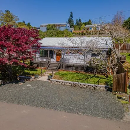 Buy this 3 bed house on 199 1st Court in Eastside, Coos Bay