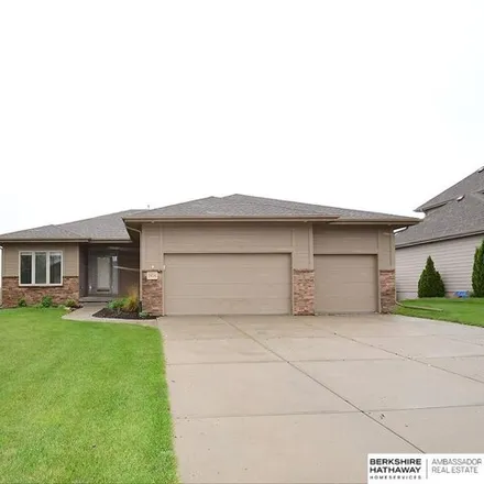 Buy this 3 bed house on 5904 North 153rd Street in Douglas County, NE 68116
