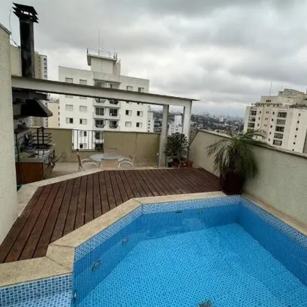 Buy this 3 bed apartment on Posto de Serviços Napoleão de Barros Ltda in Rua Napoleão de Barros, Mirandópolis