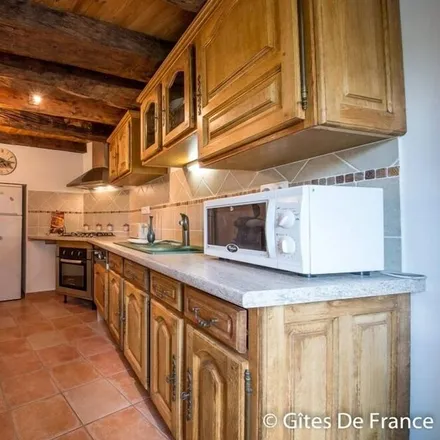 Image 3 - Chez Bois, 63480 Marat, France - House for rent