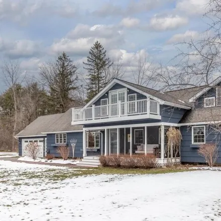 Buy this 4 bed house on 183 Bartlett Bay Road in South Burlington, VT 05403
