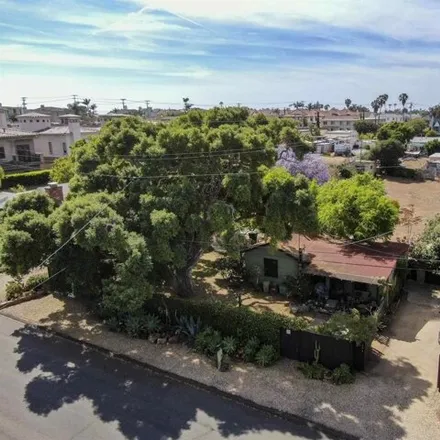 Buy this 2 bed house on 334 Date Avenue in Carlsbad, CA 92008