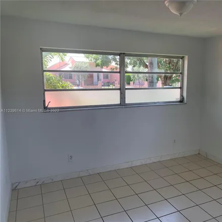 Image 7 - 535 Southwest 82nd Avenue, Miami-Dade County, FL 33144, USA - House for sale