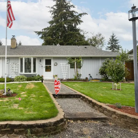 Buy this 3 bed house on 15007 Northeast 39th Street in Vancouver, WA 98682