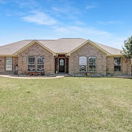 Buy this 4 bed house on 11215 County Road 213 Rd in Forney, Texas