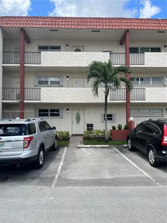 Buy this 1 bed condo on 8901 South Hollybrook Boulevard in Pembroke Pines, FL 33025