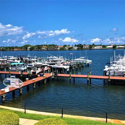 Rent this 2 bed apartment on Yacht Club Way in Hypoluxo, Palm Beach County
