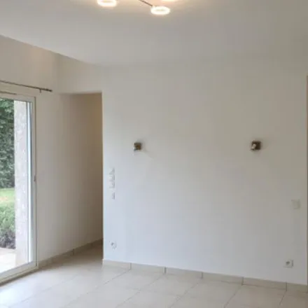 Rent this 5 bed apartment on 1648 Route de Cornebarrieu in 31840 Aussonne, France