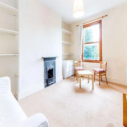 Image 2 - Pulteney Terrace, London, N1 0JW, United Kingdom - Apartment for rent