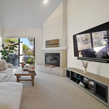 Buy this 2 bed condo on Bldg B in Shorebird Circle, Redwood Shores