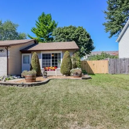 Rent this 3 bed house on 1068 Pheasant Run Lane in Aurora, IL 60504