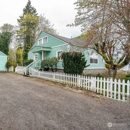 Buy this 3 bed house on Lowe Street in Centralia, WA 98531