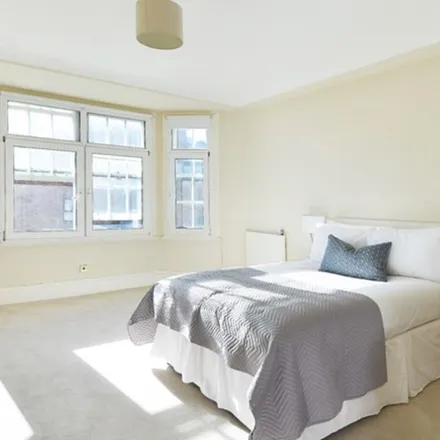 Image 5 - Strathmore Court, 143 Park Road, London, NW8 7HT, United Kingdom - Apartment for rent
