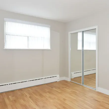 Image 3 - 1418 Kingston Road, Toronto, ON M1N 2V8, Canada - Apartment for rent
