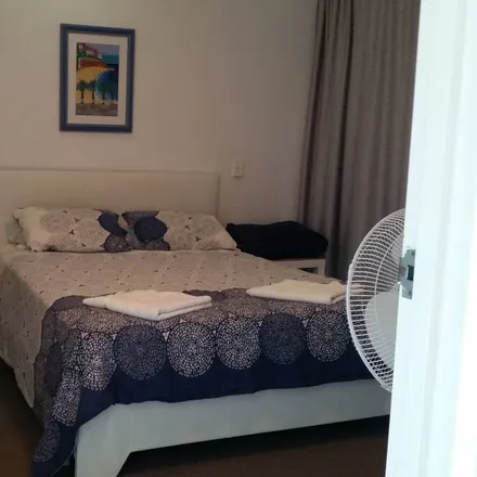 Rent this 2 bed apartment on Labrador QLD 4215