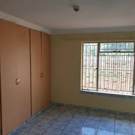 Image 8 - Du Plessis Road, Clarina, Akasia, 0118, South Africa - Apartment for rent