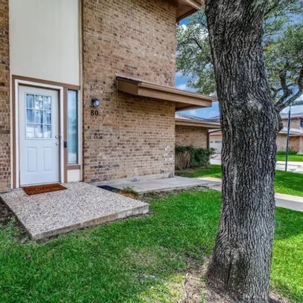 Image 1 - 80 Morrow Drive, Bedford, TX 76021, USA - House for sale