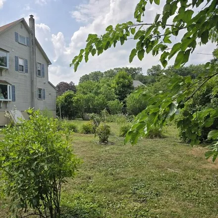 Image 8 - 725 Marconi Ave, Roseto, Pennsylvania, 18013 - House for sale