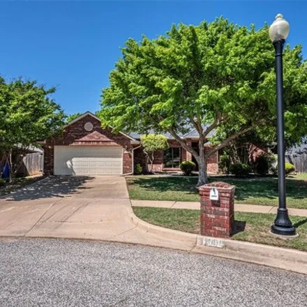 Buy this 4 bed house on 1043 Melisa Drive in Norman, OK 73071