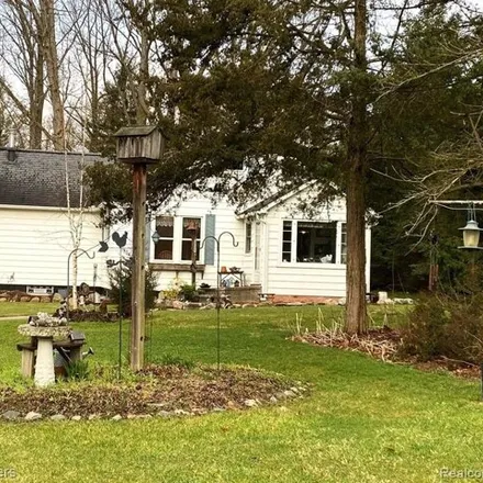 Image 7 - Lake George Road, Oakland Charter Township, MI 48363, USA - House for sale