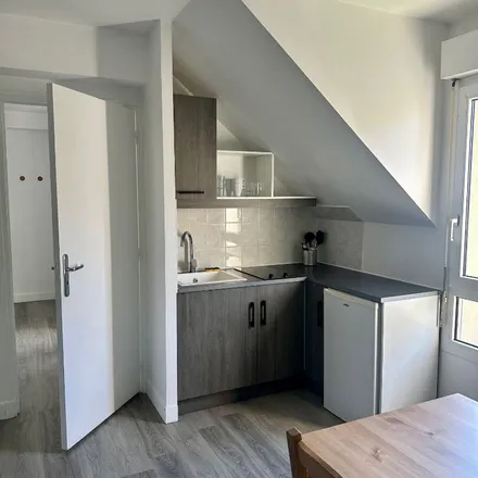 Rent this 1 bed apartment on 3 Allée Colbert in 78470 Saint-Rémy-lès-Chevreuse, France
