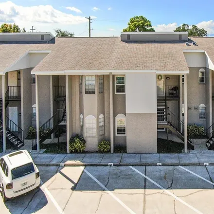 Buy this 2 bed condo on 4511 South Oak Drive in Tampa, FL 33611