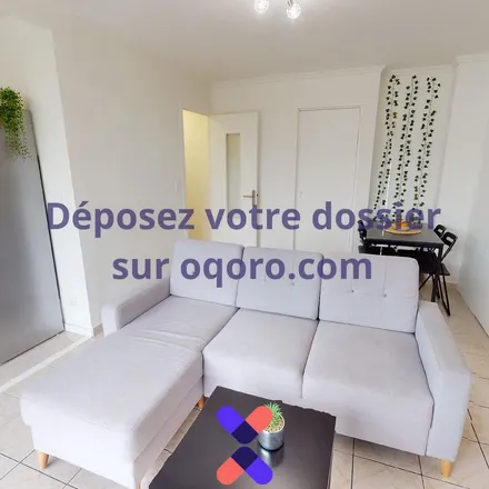 Rent this 3 bed apartment on 141 Résidence Clos d'Or in 38100 Grenoble, France