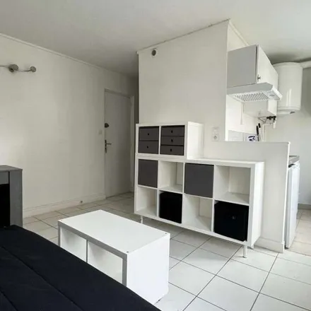 Rent this 1 bed apartment on 1 a Rue Henri Henno in 60230 Chambly, France