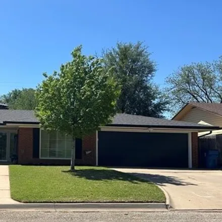 Buy this 3 bed house on 1368 Avondale Boulevard in Sweetwater, TX 79556