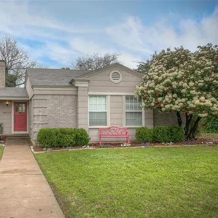 Rent this 3 bed house on 6412 Greenway Road in Fort Worth, TX 76116