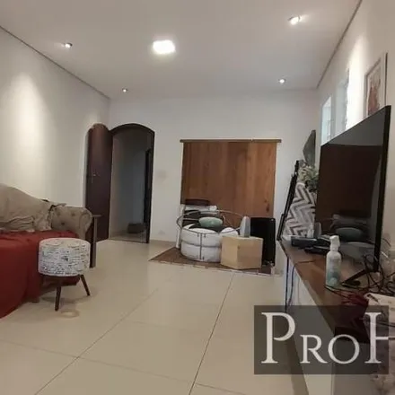 Buy this 3 bed house on Rua Matias de Albuquerque in Anchieta, São Bernardo do Campo - SP