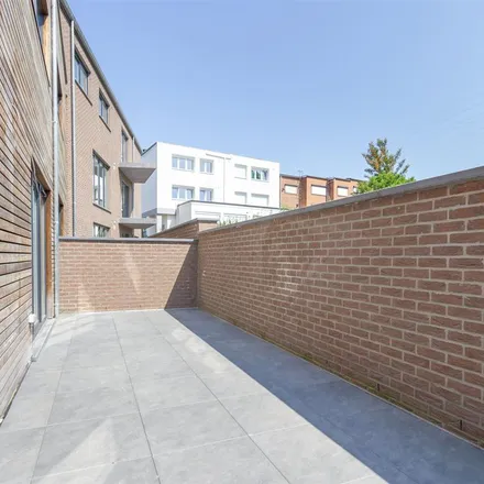Image 8 - Rue des Écoles 2, 4420 Saint-Nicolas, Belgium - Apartment for rent