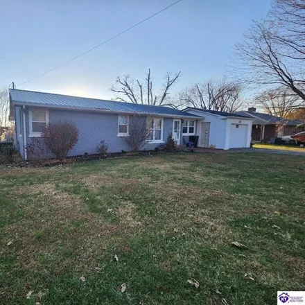 Image 2 - 137 Southside Avenue, Campbellsville, KY 42718, USA - House for sale