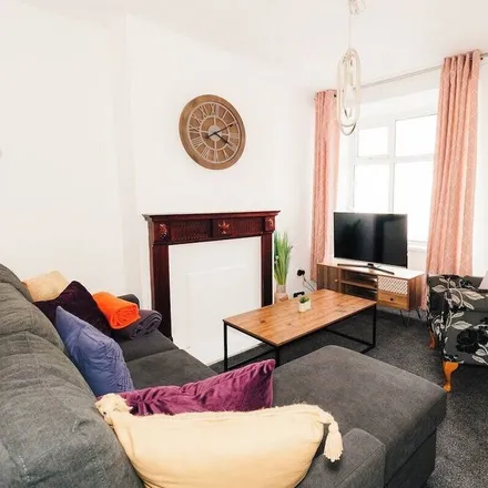 Rent this 3 bed house on Birmingham in B8 1QS, United Kingdom