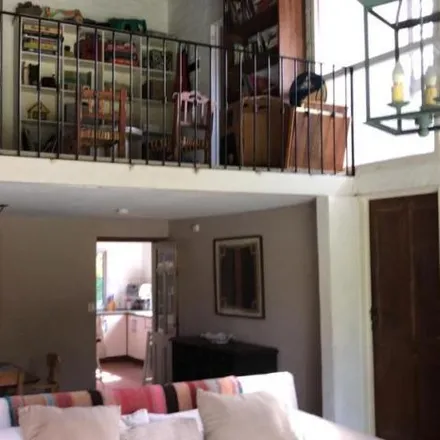 Rent this 4 bed house on General Alvear in Partido de Tigre, Don Torcuato