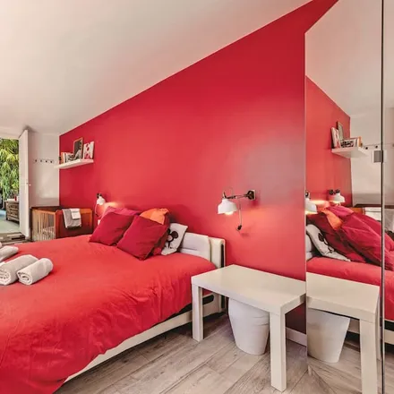 Rent this 3 bed house on 29890 Plounéour-Brignogan-Plages