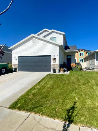 Buy this 4 bed house on 1721 East Tumwater Lane in Eagle Mountain, UT 84005