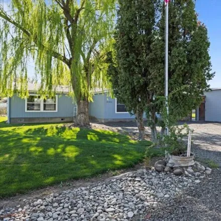 Image 2 - 207841 East Finley Road, Finley, Benton County, WA 99337, USA - Apartment for sale