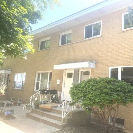 Buy this 3 bed townhouse on 2552 25th Avenue in Franklin Park, IL 60131